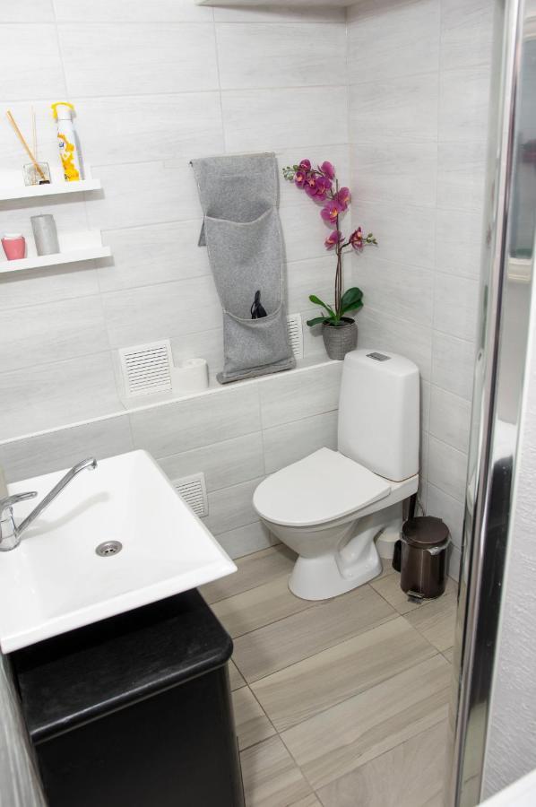Riia Maantee Apartement Parnu Ngoại thất bức ảnh