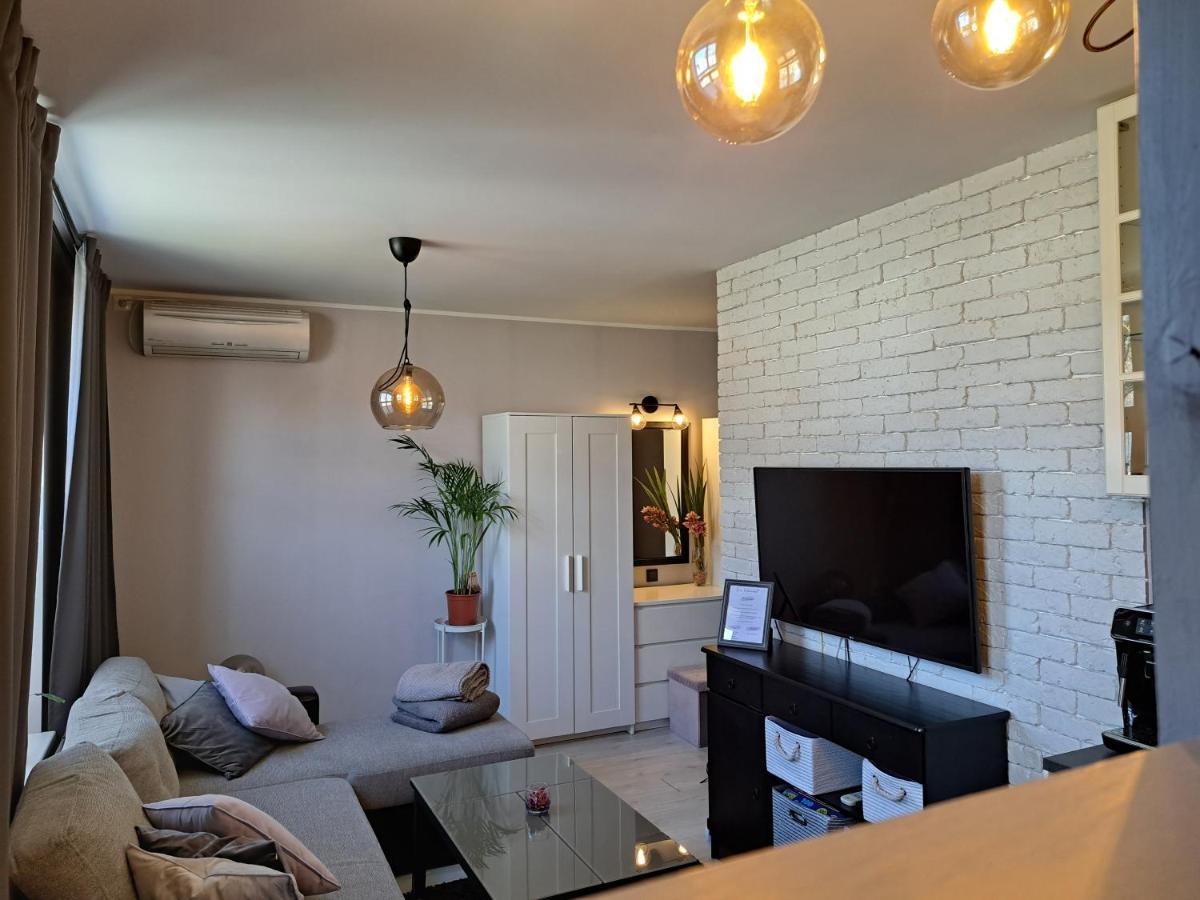 Riia Maantee Apartement Parnu Ngoại thất bức ảnh